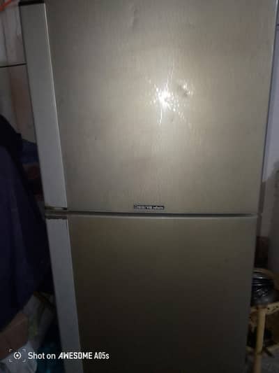 Desire fridge full size ma ha