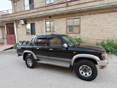 TOYOTA HILUX 3L ENGINE EXCHANGE POSSIBLE