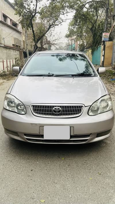 Toyota Corolla ES salon model 2005