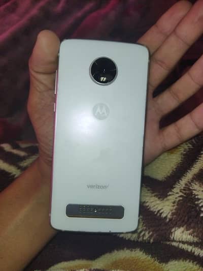 Motorola Moto Z4