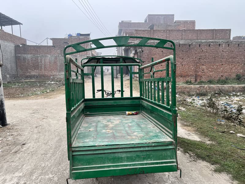 Loader rickshaw 3