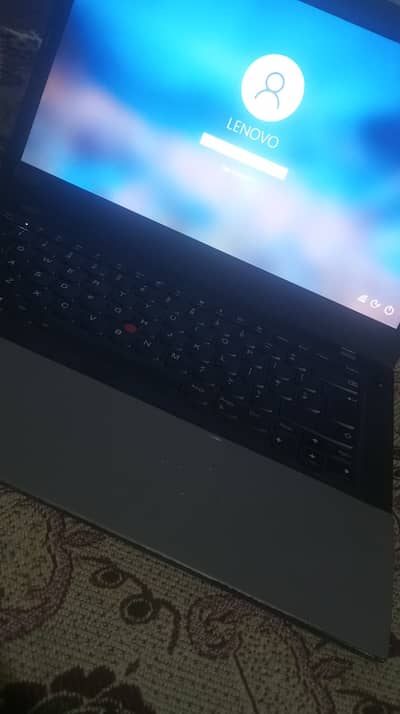 Lenovo ThinkPad T480s | Core i5 8th Gen | 8GB RAM | 256GB SSD | Pristi