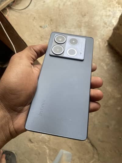 Infinix Note 40