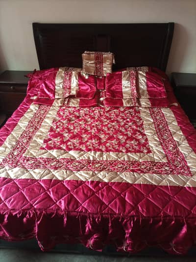 Bridal bed set