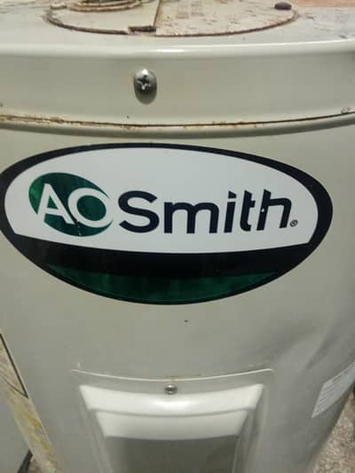 A . O  Smith  Electric water heater  (mide in USA)very good condition