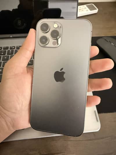 iPhone 12 Pro Max – 128GB (Black) | 10/10 Condition