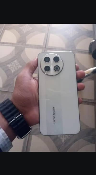 Tecno spark 30pro 8/128