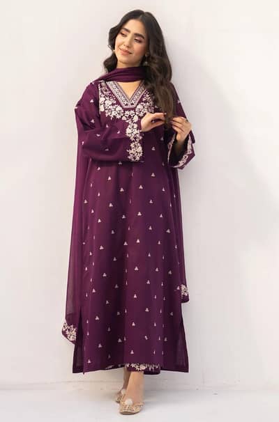 Winter 3pc dhanak embroidered suit