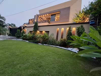 Ultra-Modern 21 Marla Luxury Mansion for Sale  Location: Wapda Town Phase 1, Lahore (Prime 80-Feet Wide Road)
