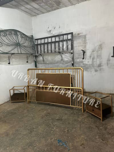 Iron bed/double bed/king bed/ furniture
