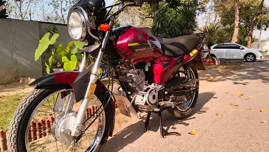 Yamaha YB 125Z – 2024 Model | Showroom Condition