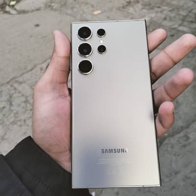 Samsung S24 Ultra (Sim Working)