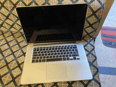MacBook pro Mid 2014 16/ 512