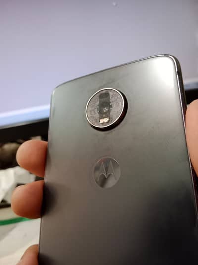 Motorola Moto Z4 all ok 4 128 exchge possible