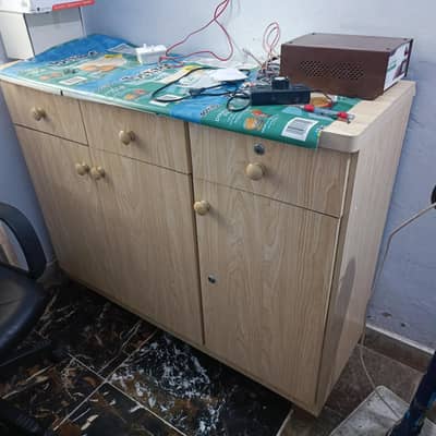 Good Almari Horizontal