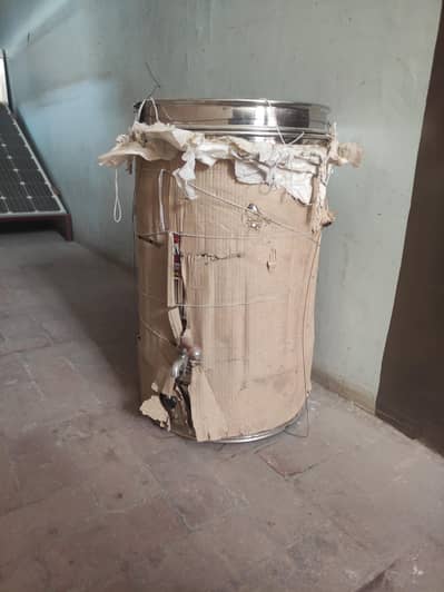 50 Litre Milk Tanki with Hot and Cold Features.