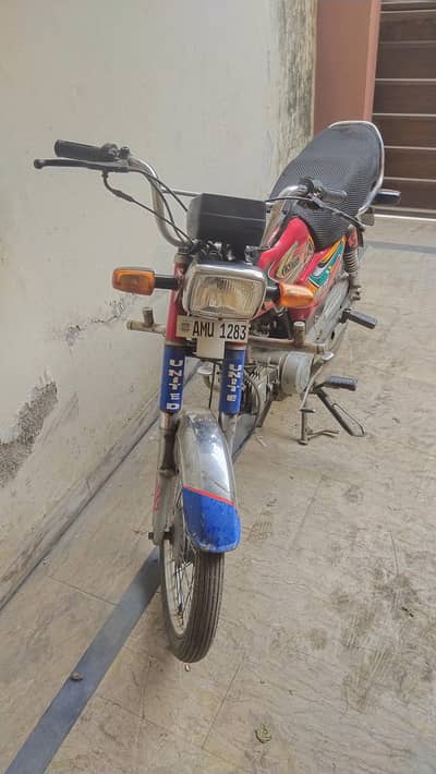 2022 model united 70 good condition