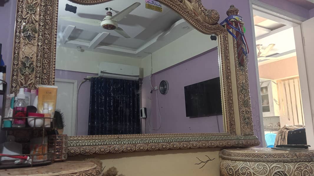 Divider , dressing table 3