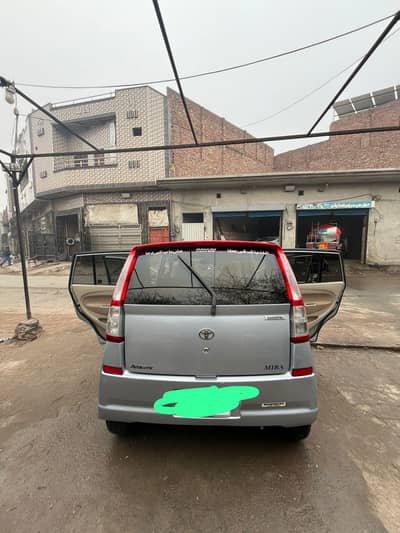 Daihatsu Mira L