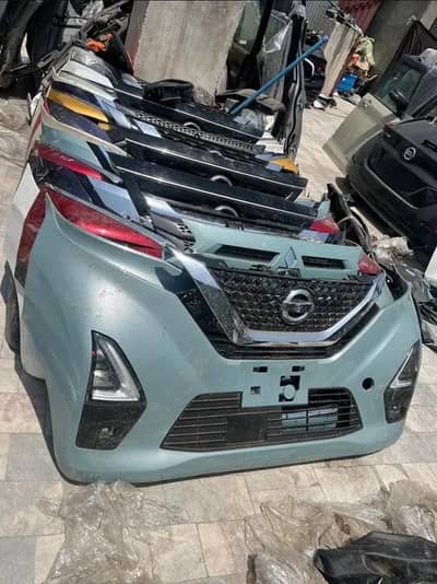 All Japanese Cars 100 % Geniune/Bumpers/Grills/Lights/Fender/bonnat