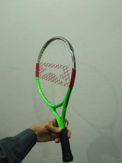 tennis racket
