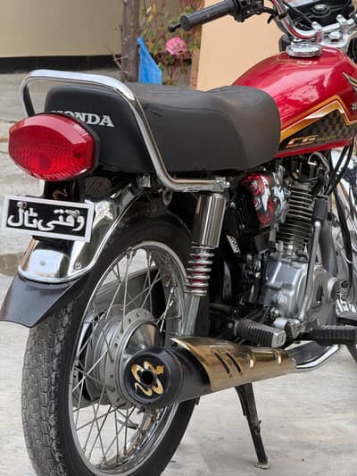 Honda 125 24 Gold edition