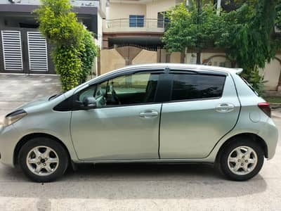 Toyota vitz 12/15 model 03019070601