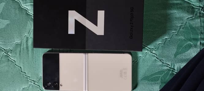Samsung galaxy Z Flip 3 5G