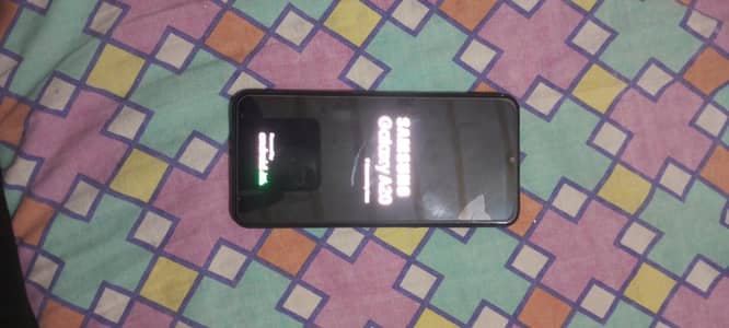Samsung A20 3gb 32gb  (no signal issue) original penal