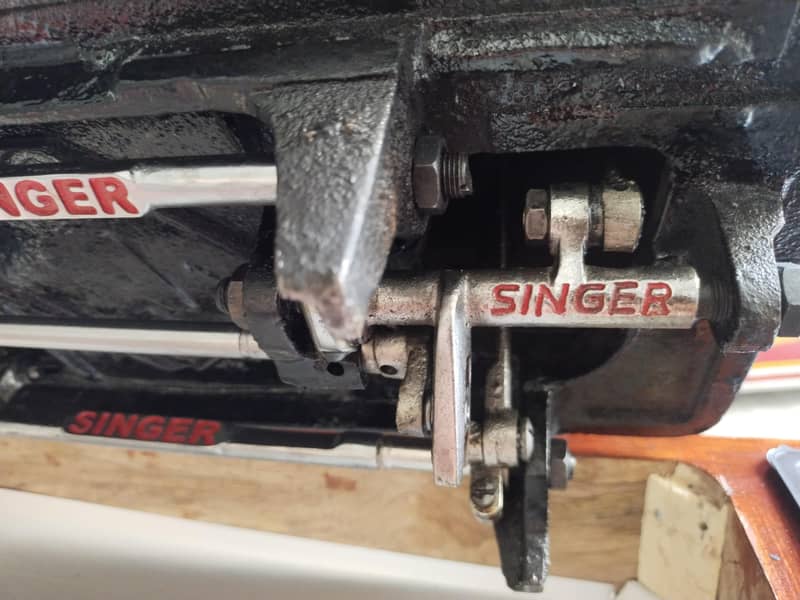 singer sewing machine 9