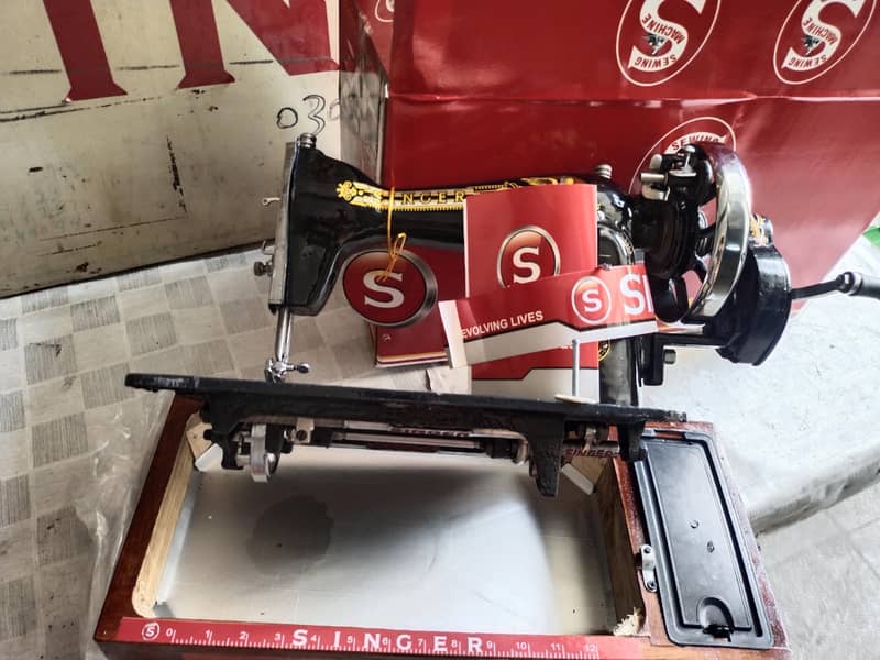 singer sewing machine 13