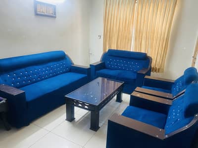 7 Seater Sofa with Center Table