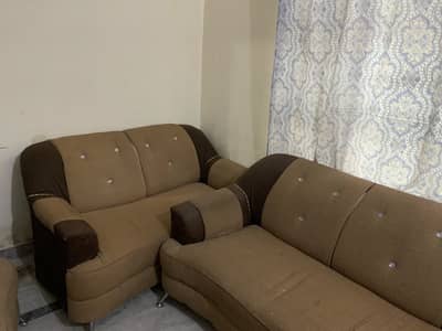 Sofa set 7 seter 3+2+1+1 lite use condition good
