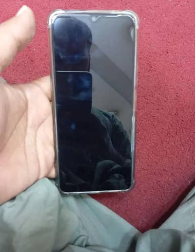 i want to sell my cell phone redmi a3 box%charger urgent sale