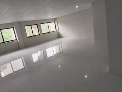 Blue Area Office 3200 Square Feet Jinnah Avenue For Rent