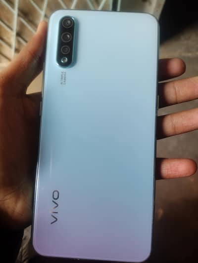 vivo s1