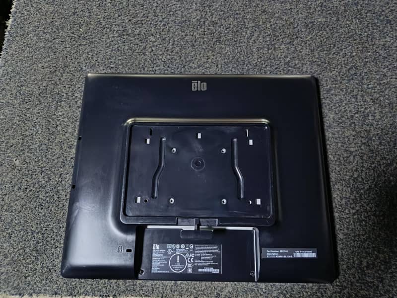 Elo 17" Touch screen led 2