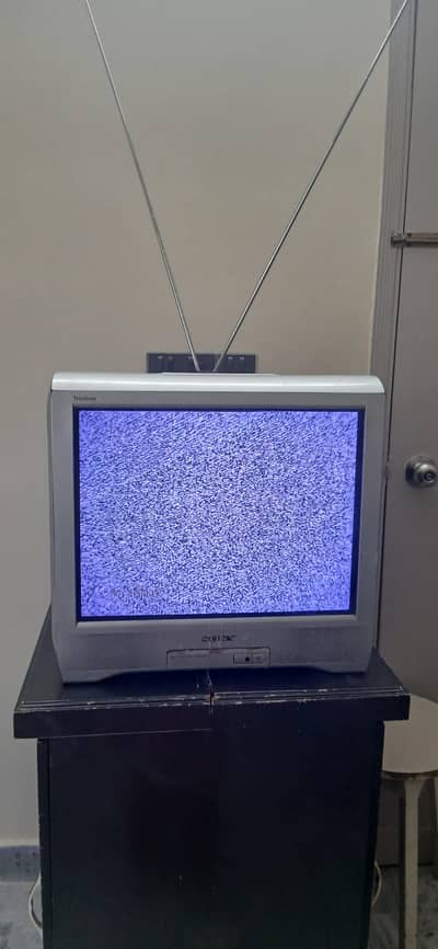 ORIGNAL SONY TRINITRON COLOR TV
