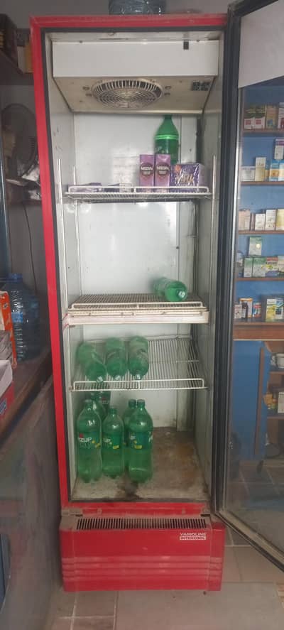 use frezer. . medical store shop. . Demand 30000. . . . cal. 03452658166