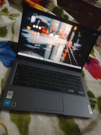 Lenovo Chromebook 8/128  Gen 3