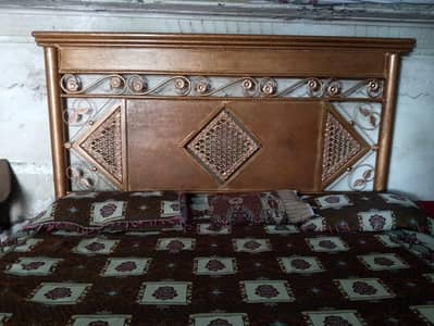 iron bed condition 10/10  0315 0018485