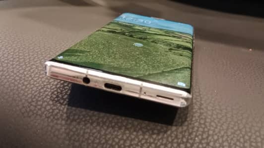 Sharp Aquos R6 for sale