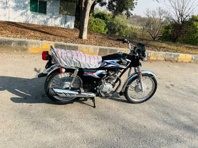 Honda CG 125 | Model 2025 | 3,864 KMs Driven CONTACT 03425 - 310678