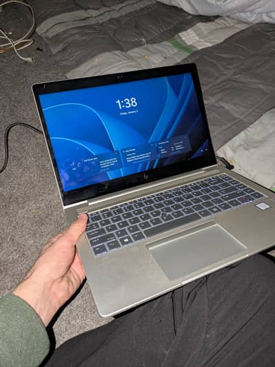 HP elite book core 5 8 gen