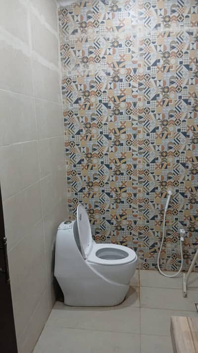 Hashmi Garden 6 Marla House First Floor for Rent