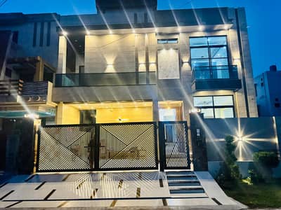 Brand New House For Sale In Bahria Town Lahore | Modern Design | Prime Location