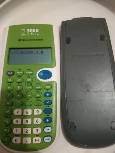 Ti 30XB Texas calculator like new condition