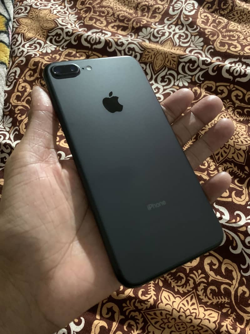 Iphone 7 plus 1