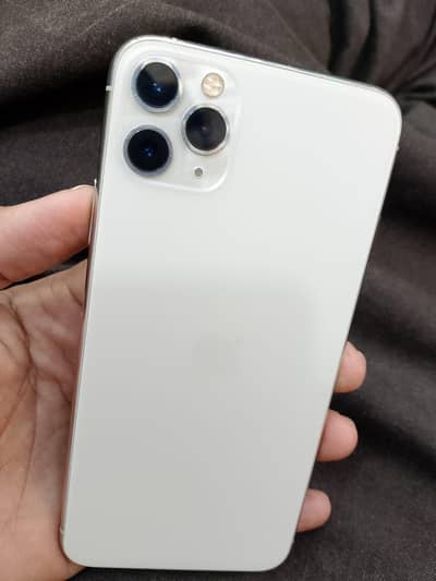 11 pro max waterpack 64 gb