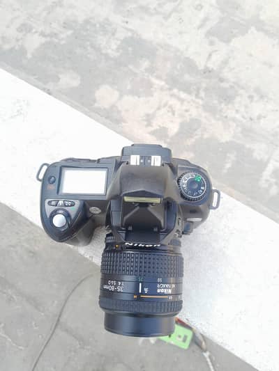 Nikon DSLR D70 Camera Lush Condition All ok Hai